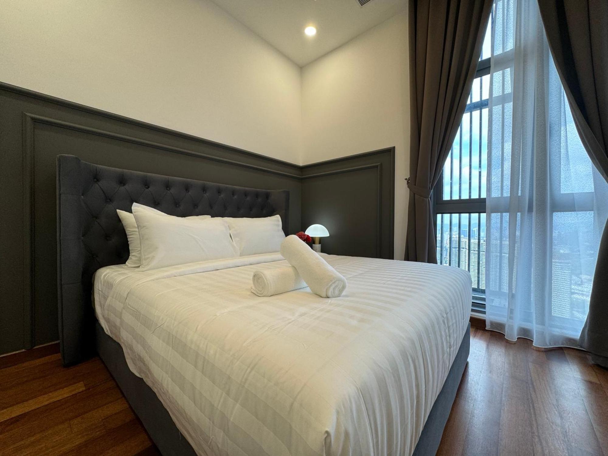 Royce Klcc Kuala Lumpur City Centre By Dormeo Destinations ภายนอก รูปภาพ
