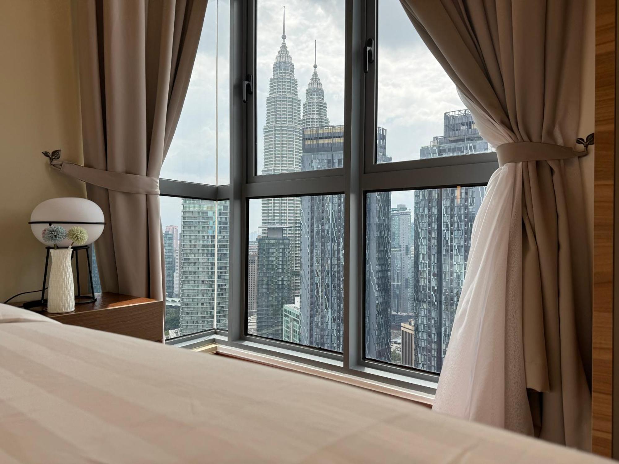 Royce Klcc Kuala Lumpur City Centre By Dormeo Destinations ภายนอก รูปภาพ