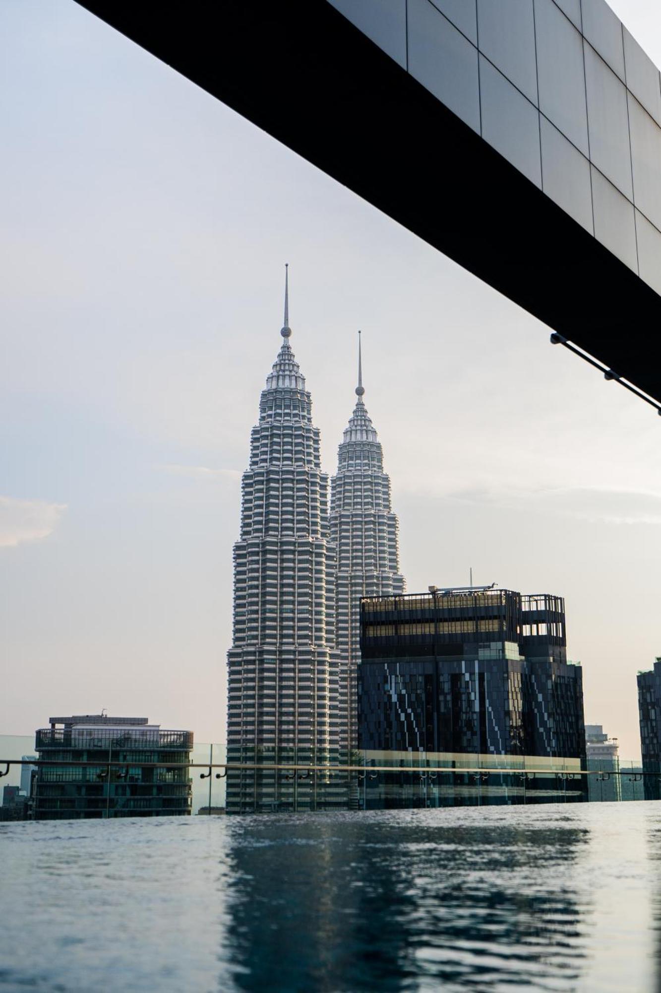 Royce Klcc Kuala Lumpur City Centre By Dormeo Destinations ภายนอก รูปภาพ